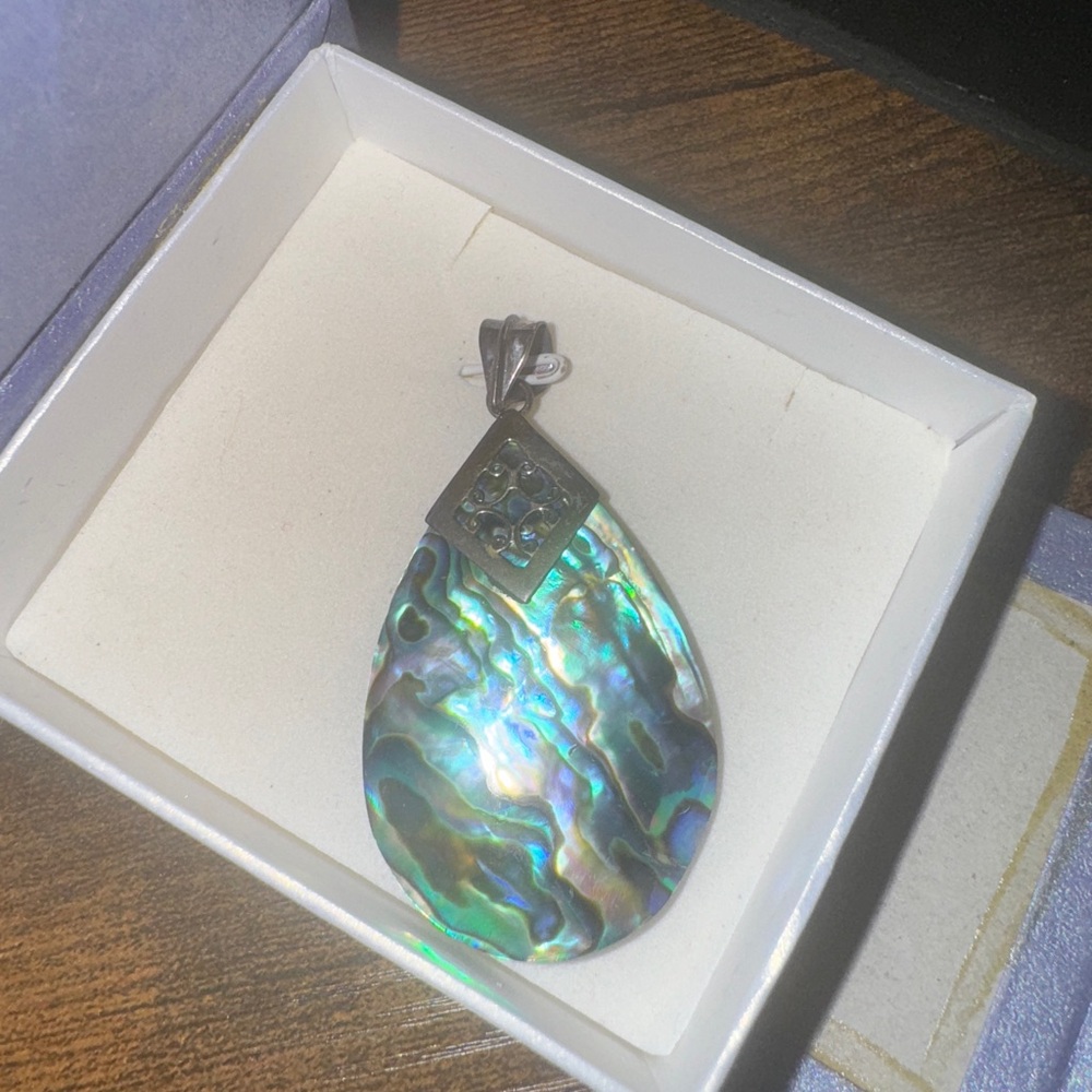 Abalone Shell Pendant Necklace